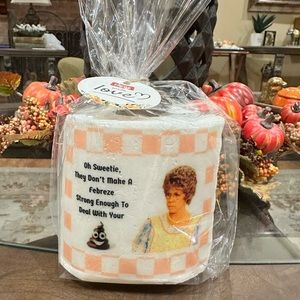 Gag gift bath tissue